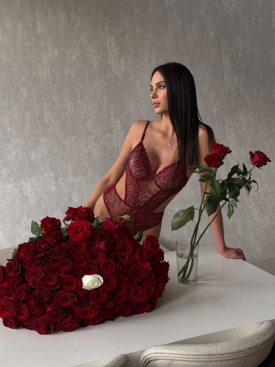 Brode Detaylı Balenli Bodysuit